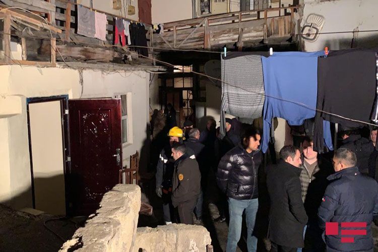 Bakıda yanğında ölən tələbə qızların meyitləri göndərildi