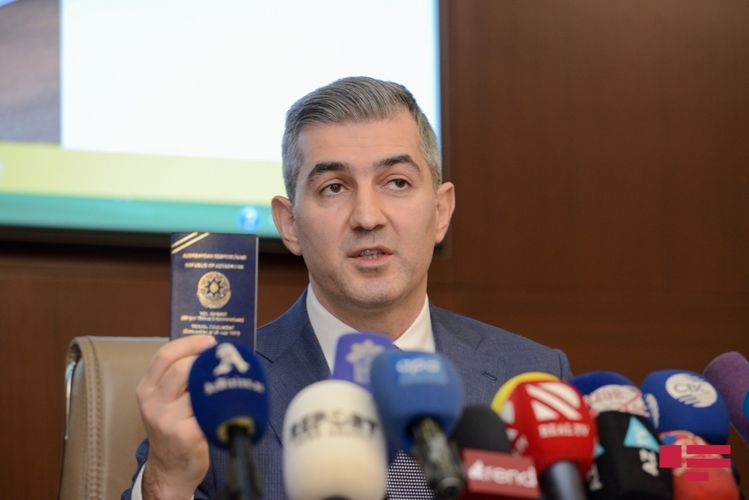 Ötən il 492 əcnəbi Azərbaycan vətəndaşlığına qəbul edilib