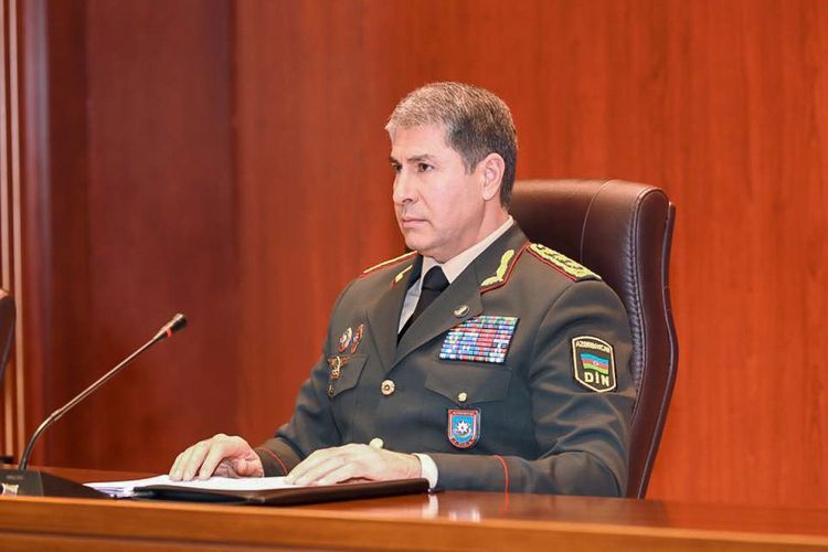 Nazir Çevik Polis Alayında müşavirə keçirdi