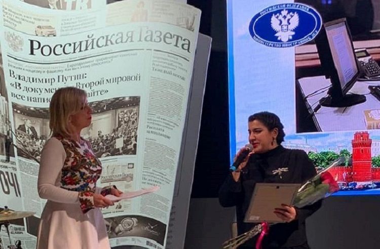 Azərbaycanlı jurnalistə Rusiyada nüfuzlu mükafat verildi 
