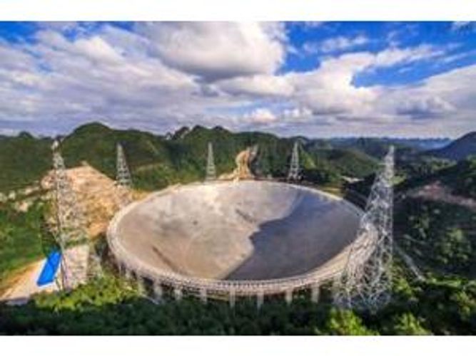 Dünyanın ən böyük teleskopu işə salındı