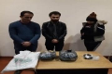Sərhədçilər şübhələndikləri avtomobildən narkotik aşkarladı