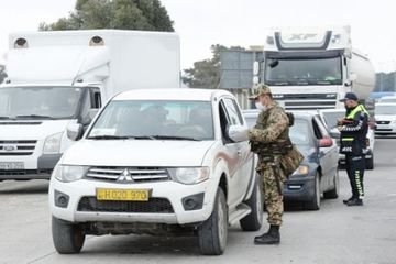 Dünən rayonlara getmək istəyən bu qədər maşın geri qaytarıldı