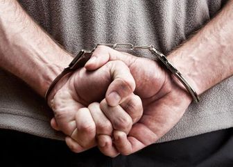 Gizli restoran işlədirdi, həbs edildi