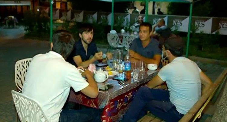 Kafe və restoranlarda reyd keçirilib, saxlanılanlar var - FOTO