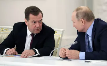 Medvedev Putinlə münasibətlərindən danışdı
