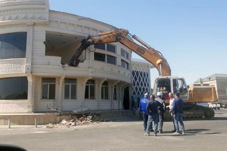 Yol polisinin “Ekologiya postu" sökülür