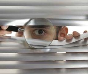 "Bir sual, bir cavab" - Danışıqlarımızı izləyənlər necə cəzalandırılır?