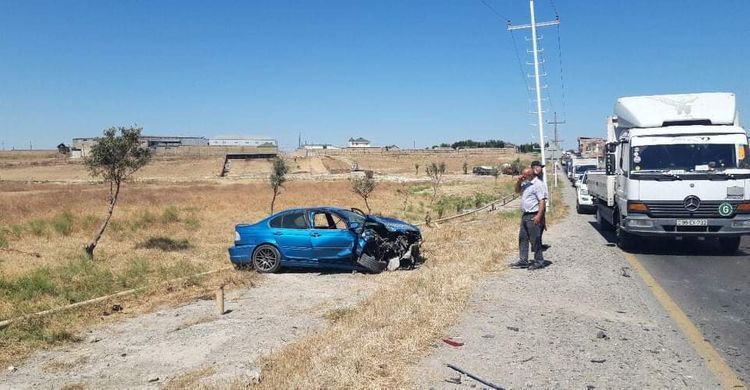 Bakıda üç maşın toqquşdu: yaralılar var