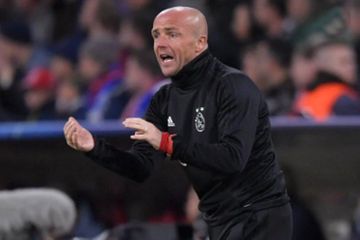 Bundesliqanın bərpasından sonra ilk baş məşqçi İSTEFASI