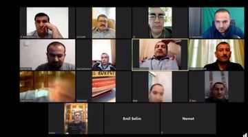 AXCP-nin iclasında Müsavat Partiyasına qarşı kütləvi təhqir