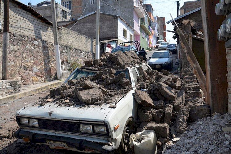 Meksikada güclü zəlzələ nəticəsində ölənlərin sayı artdı - YENİLƏNİB-1