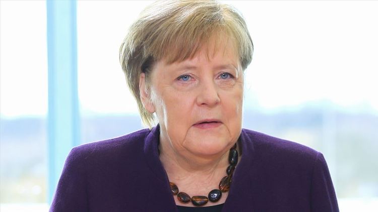Angela Merkel: “İdlibdə atəşkəsə ehtiyacımız var”