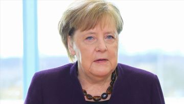 Angela Merkel: “İdlibdə atəşkəsə ehtiyacımız var”
