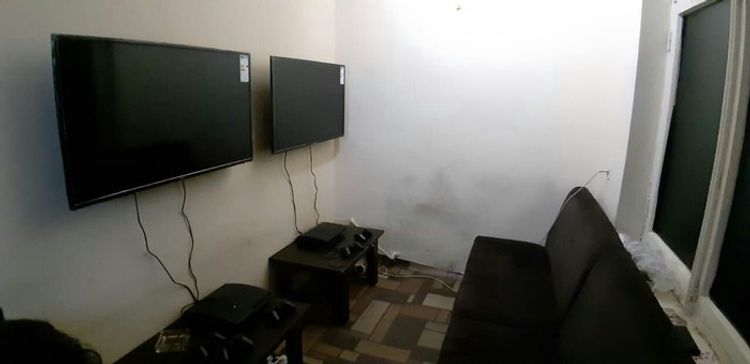 "Playstation" klubdan oyun aparatı oğurlandı