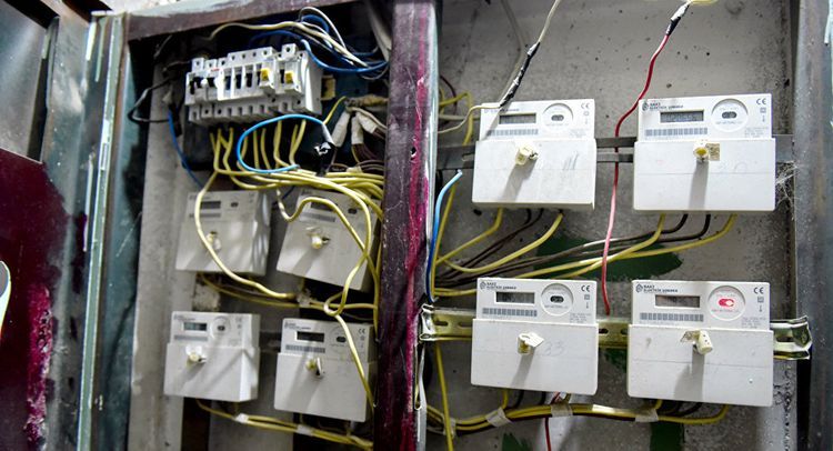 Bakıda yaşayış binasında 13 ədəd elektrik sayğacı yandı