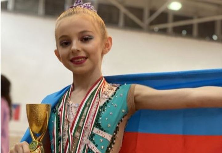 Gimnastımız Budapeştdə bir gündə 3 medal qazandı