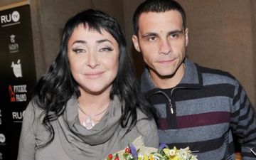 Lolita 5-ci ərindən boşana bilmədi - Koronavirusa görə