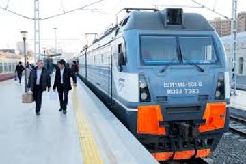 Azərbaycanda sərnişin qatarlarının hərəkəti dayandırılır