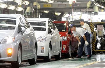 Xaricdə qeydiyyatda olan maşınların Azərbaycana gətirilməsində YENİLİK