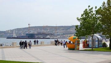 Bulvar İdarəsi: 10 nəfərdən artıq adam bir yerdə gəzərsə...