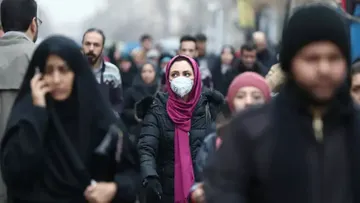 İranda 100 min məhkum müvəqqəti olaraq azadlığa buraxıldı