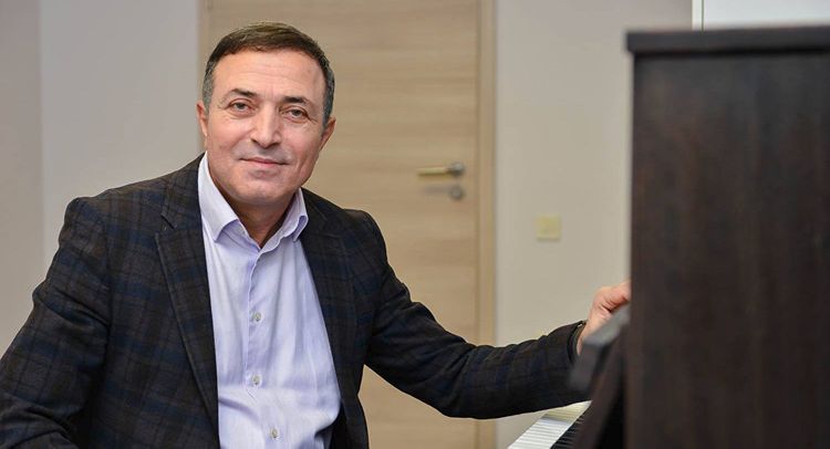 Mənsum İbrahimov ailəsi barədə danışdı