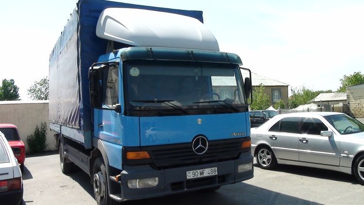 Postu meşə yolu ilə keçmək istədilər, alınmadı - FOTO