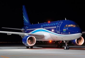 Yüzlərlə Azərbaycan vətəndaşı İstanbuldan Bakıya gətirildi