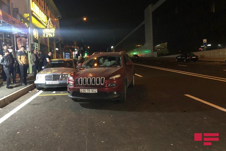 Bakıda avtomobil piyadanı vuraraq öldürdü - FOTO - VİDEO