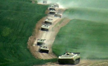 Döyüş və ehtiyat hərbi hissələri əməliyyat təyinatı rayonlarına çıxarılır - VİDEO