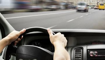 "Bir sual, bir cavab" - Sürücülük vəsiqəsinin vaxtı bitənləri nə gözləyir?