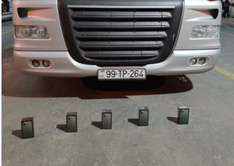 Xaricdən gətirilən telefonlar ölkəyə buraxılmadı - FOTO