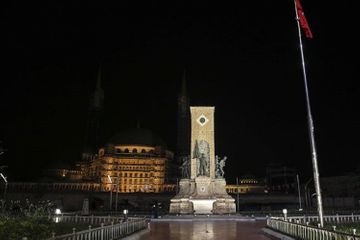 Türkiyədə məscidlərdə bu şərtlə namaz qılmaq olar - QAYDALAR