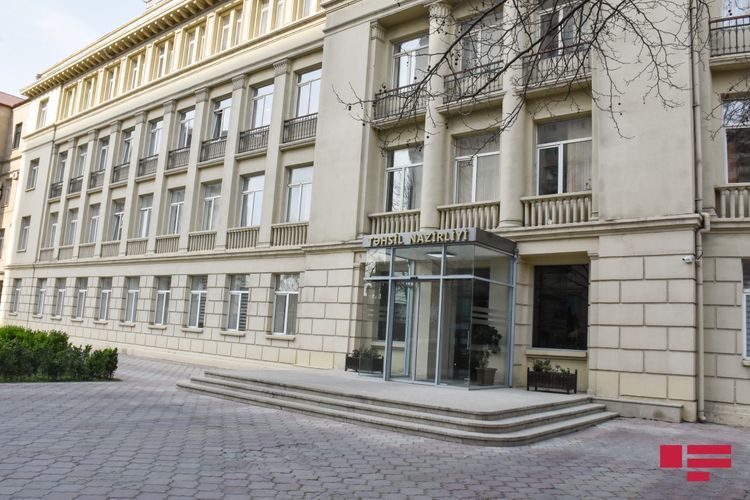 Təhsil Nazirliyi bəzi özəl məktəblərə xəbərdarlıq etdi