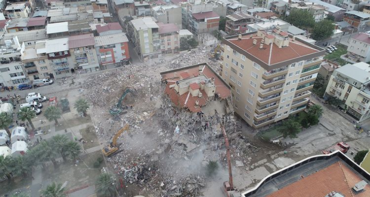 İzmirdə 9 cavabdeh şəxsin işi məhkəməyə göndərildi