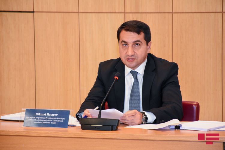 Hikmət Hacıyev: "Səhiyyə sistemimiz iki cəbhədə fəaliyyət göstərir"