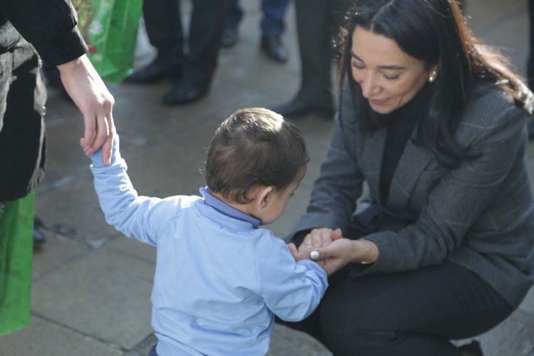 "Uşaqları elə tərbiyə etməliyik ki, öz hüquqlarını bilsinlər" - OMBUDSMAN