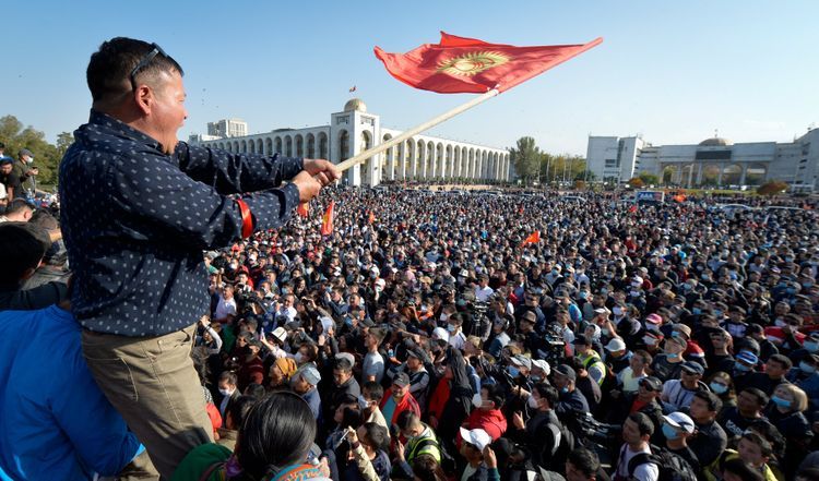 Qırğızıstanda parlament seçkilərinin nəticələri etibarsız sayıldı