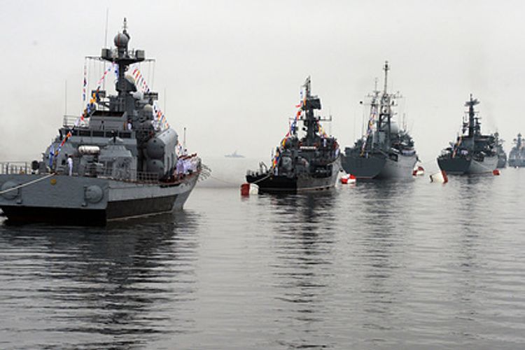 Hərbi gəmi komandiri intihar etdi – Rusiyada