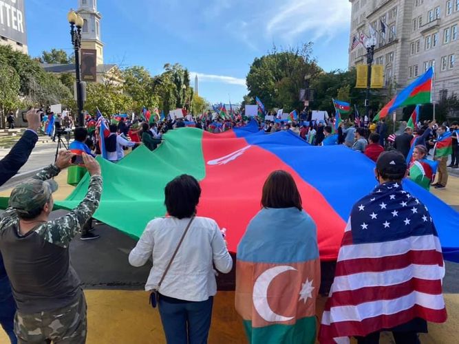 ABŞ-da fəaliyyət göstərən Azərbaycan diaspor təşkilatları etiraz tədbiri keçirib