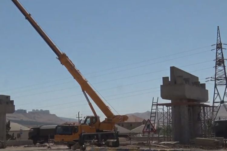 Bakının şimal girişində bir körpü və iki yolötürücüsü inşa olunur - REPORTAJ