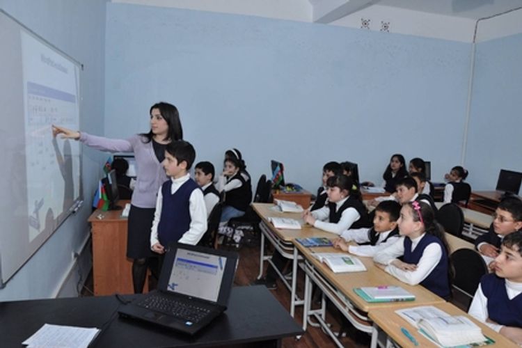 Məktəblərdə şagird sıxlığı belə tənzimlənəcək 