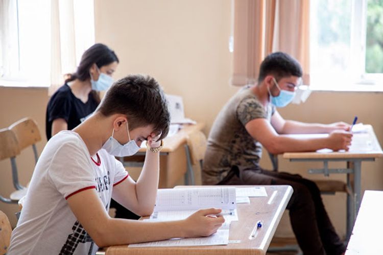 İmtahanlarda iştirak etməyən şagirdlər üçün buraxılış imtahanları keçiriləcək