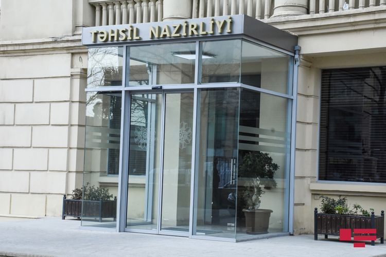 Övladını məktəbə göndərmək istəməyən valideynlər üçün ŞƏRTLƏR