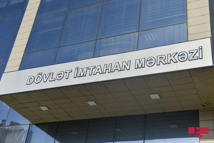 Son 15 ildə Azərbaycanda məzunların sayı 43077 nəfər azalıb