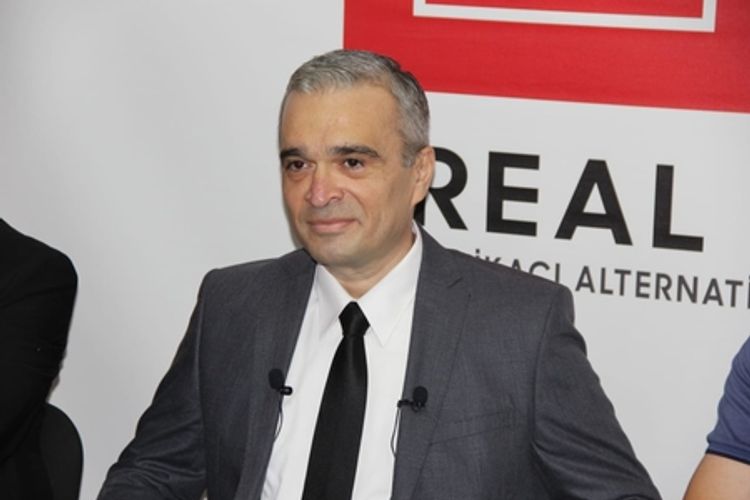 İlqar Məmmədova 200 min manatdan çox kompensasiya ödənildi