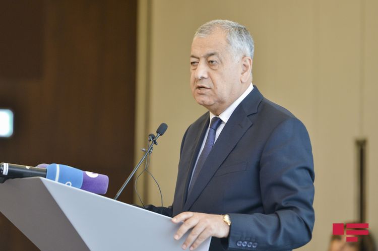 Milli Məclisdə uşaq pulu məsələsi qaldırıldı