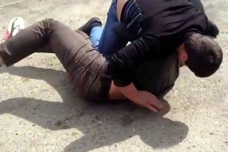 Tanışını qəddarlıqla öldürdü