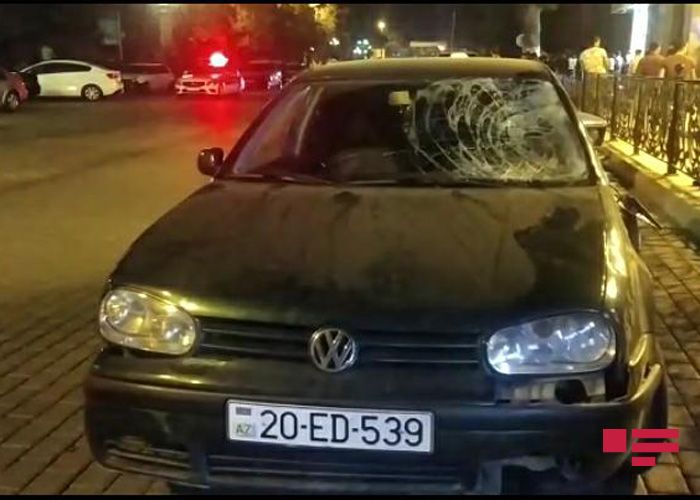 Maşının vurduğu piyadalardan biri öldü - FOTO